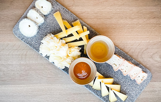 Vinograf Korunní - Gastronomie a pohostinství