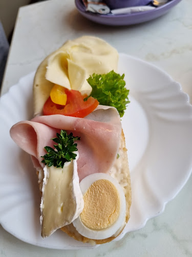 Comentarii opinii despre KOLSKI KAFE