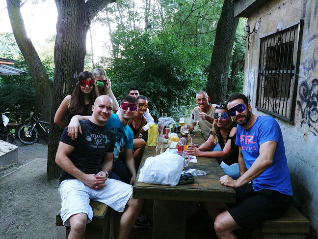 Comentarii opinii despre Hospoda ,Hajzlík'