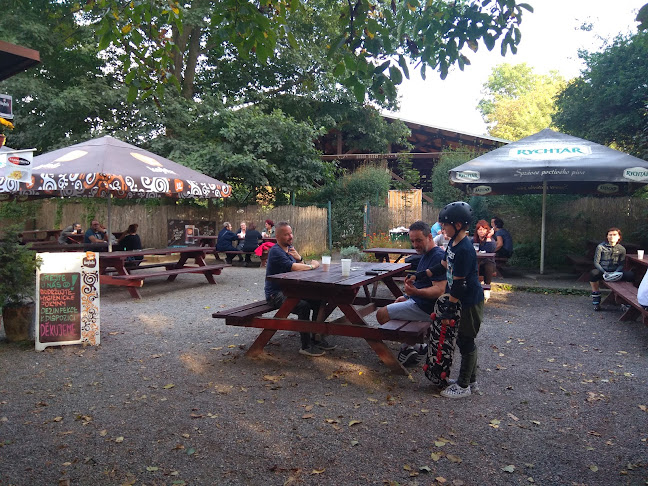 Comentarii opinii despre Občerstvení u Sparty