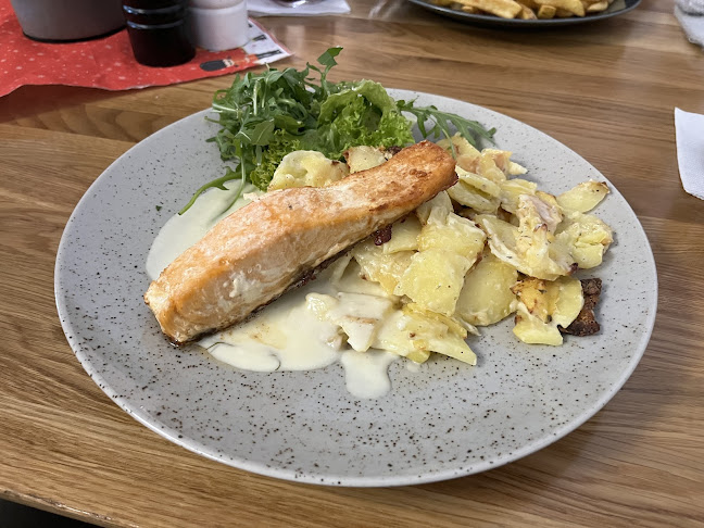 Opinii despre Restaurace Zastávka Úvalno în Úvalno - Gastronomie a pohostinství