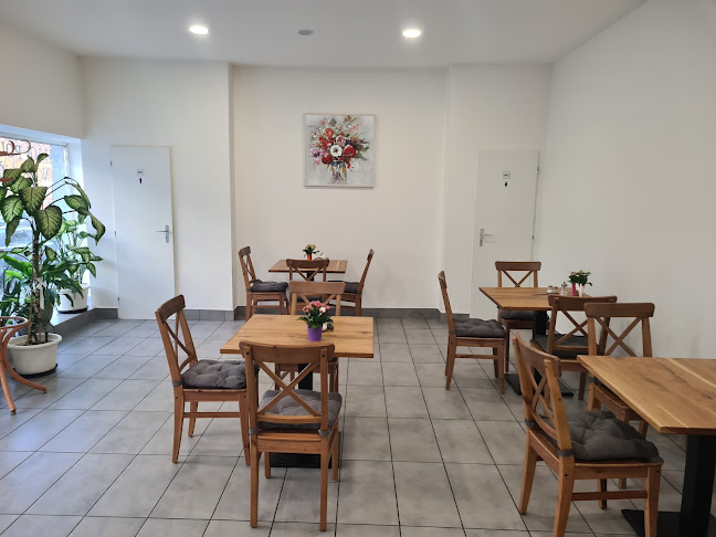 Opinii despre Pekařství Pánev în Praha - Gastronomie a pohostinství