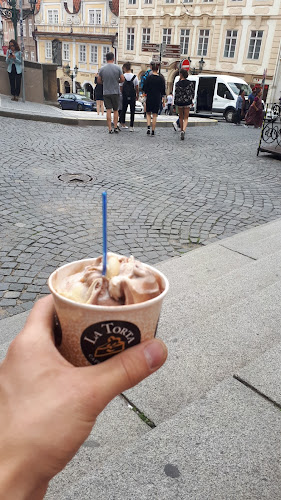 Opinii despre Gelateria LA TORTA în Malá Strana - Gastronomie a pohostinství