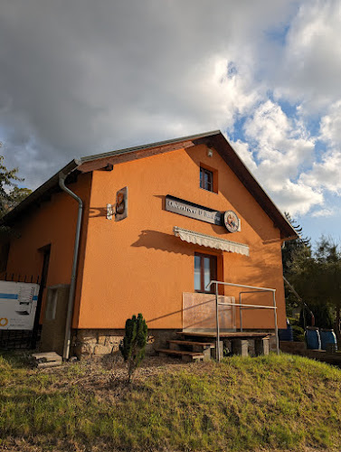 Opinii despre Občerstvení U Bunkru în Ústí nad Labem - Gastronomie a pohostinství