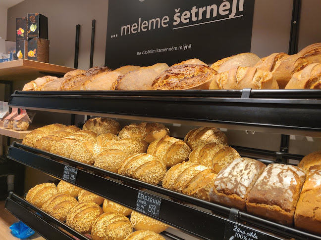 Na Hutích 2, 160 00 Praha 6-Dejvice