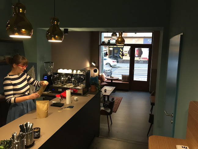 Comentarii opinii despre Dhaba Cafe