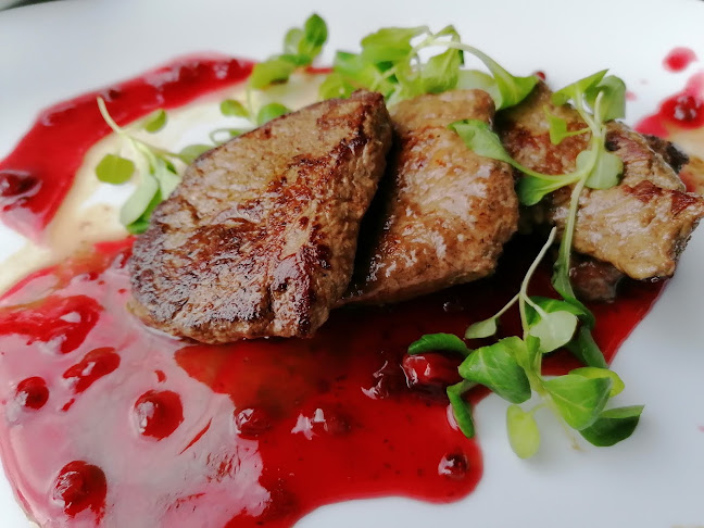 Restaurace a pension U Tetřeva - Gastronomie a pohostinství