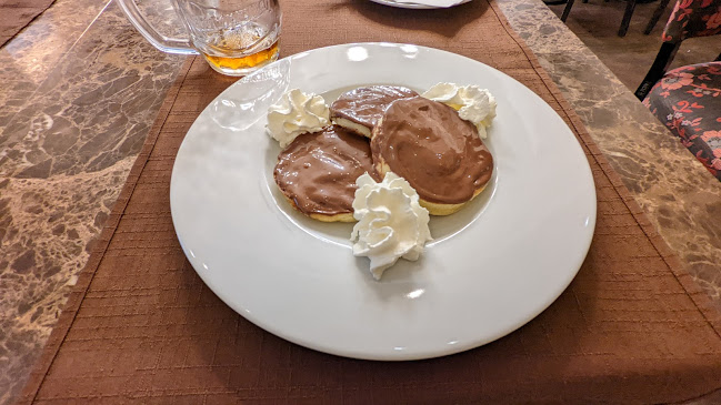 Opinii despre U Dvou Sester în Staré Město - Gastronomie a pohostinství