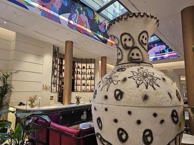 Comentarii opinii despre MEZ BAR