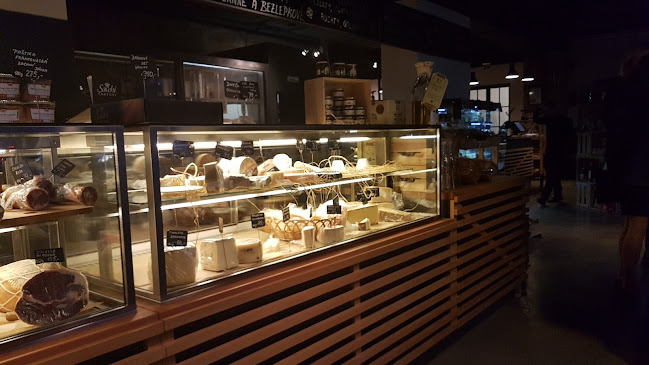 Comentarii opinii despre Pohostinec Karlín