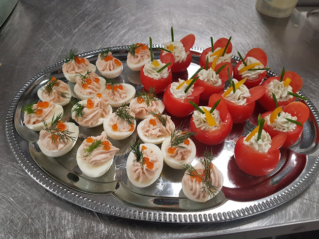 Restaurace a penzion Pod Lípami