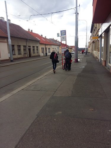 Opinii despre Sudova vina Cafe-bar în Praha - Gastronomie a pohostinství