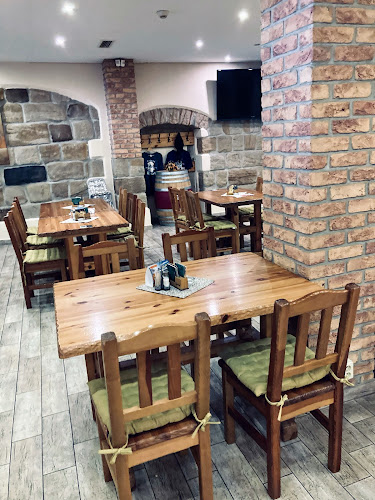 Opinii despre U Kerama în Česká Lípa - Gastronomie a pohostinství