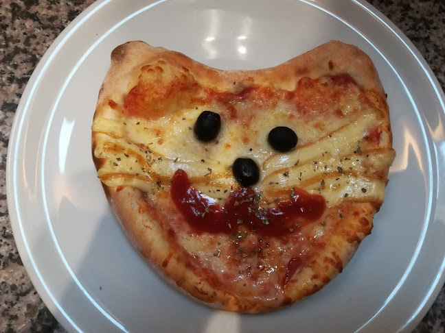 Opinii despre Pizzeria il Pinocchio în Praha - Gastronomie a pohostinství