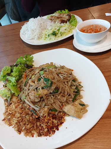 Viet Palace - Gastronomie a pohostinství