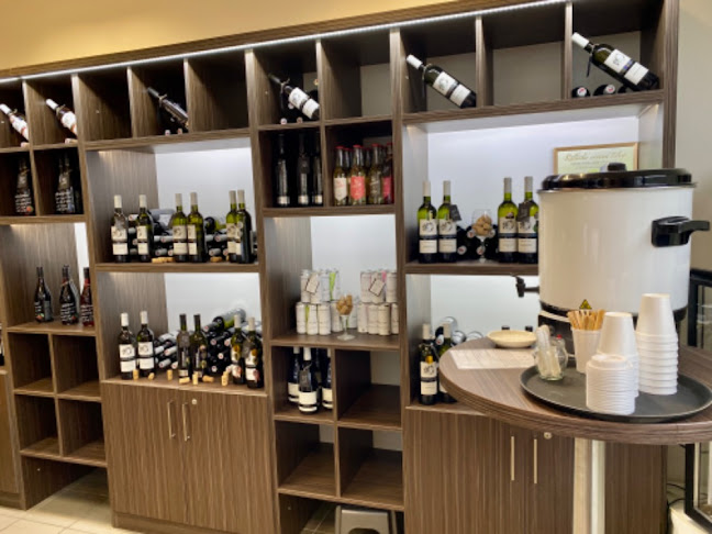 Opinii despre Vinotéka Pavlovín - Kyjov na náměstí în Kyjov - Gastronomie a pohostinství