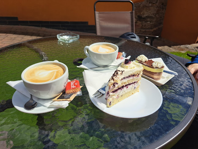 Comentarii opinii despre Káva jen tak