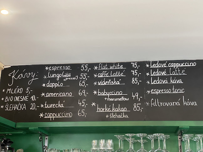 Kavárna & Cukrárna VLOČKA