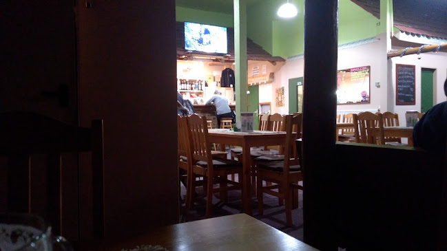 Jadrošova Krčma - Gastronomie a pohostinství