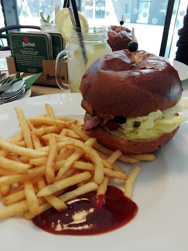 Opinii despre Restaurace ZA OPONOU în Plzeň 3 - Gastronomie a pohostinství