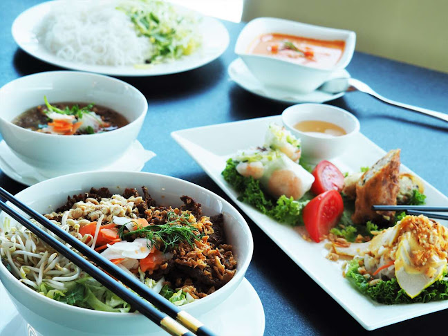 Comentarii opinii despre Viet Palace