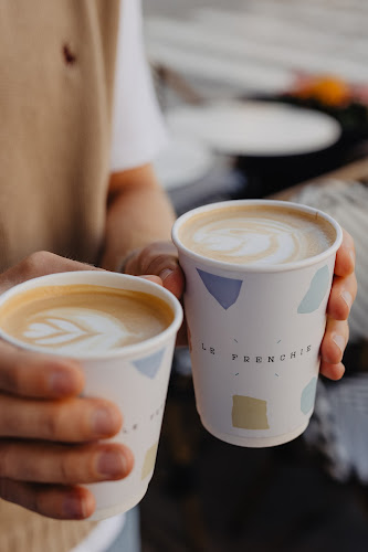 Le Frenchie café