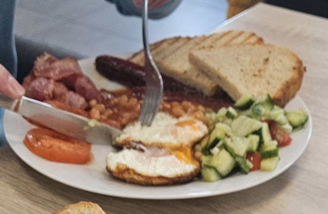 Opinii despre Kavárna&bistro Snídaňuj în Ostrava - Gastronomie a pohostinství