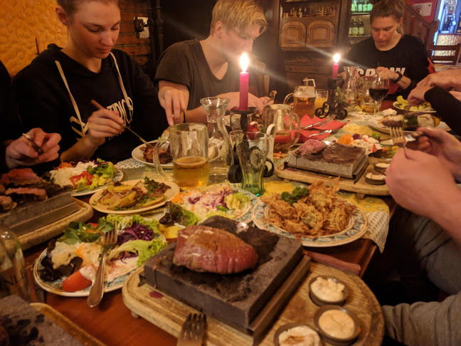 Opinii despre Grill Restaurant U Horkých Kamenů în Jilemnice - Gastronomie a pohostinství