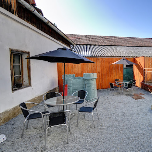 Comentarii opinii despre Apatyka Café