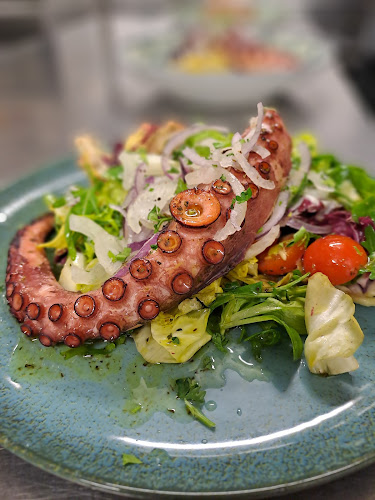 MASA BUKA Nikosova řecká taverna - Liberec