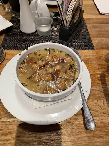 Opinii despre Rodinná Restaurace Pod Lípami în Ústí nad Labem - Gastronomie a pohostinství