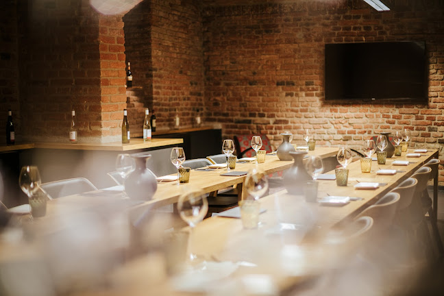 Vinograf Korunní - Gastronomie a pohostinství