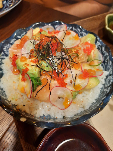 Opinii despre MANYA Sushi & Sake Izakaya în Brno - Gastronomie a pohostinství