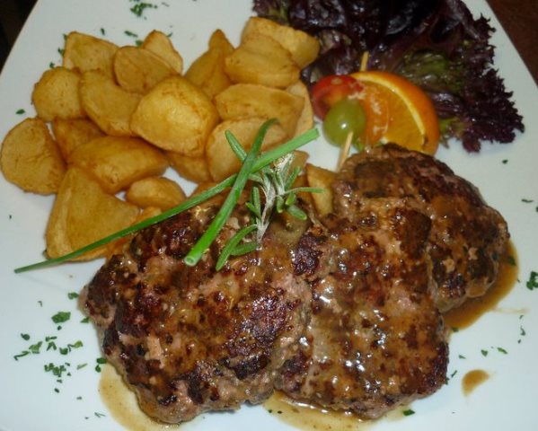 HOSPŮDKA MALÁ ALE NAŠA