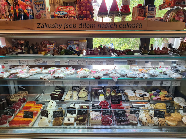 Opinii despre Cukrárna Cherry în Brno - Gastronomie a pohostinství