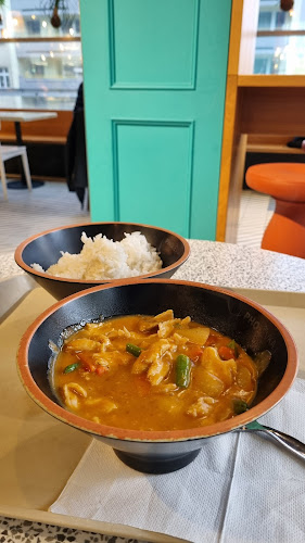 Comentarii opinii despre PHOLẼVKA