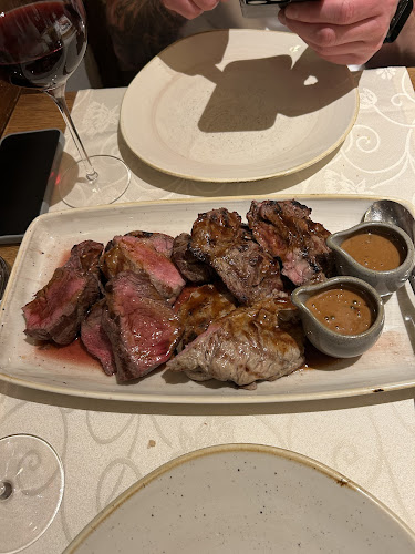 Comentarii opinii despre Bílá kráva - steaky a francouzská venkovská kuchyně