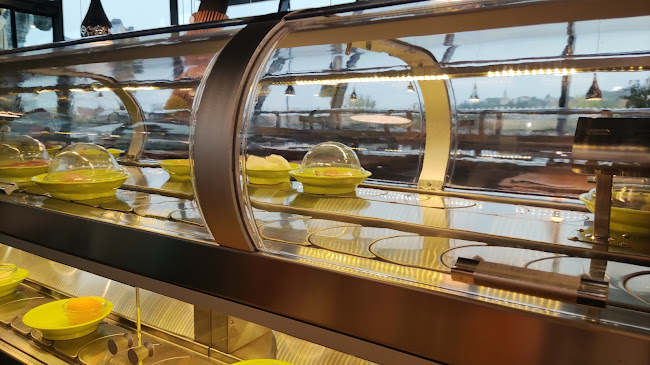 Osaka running sushi - Gastronomie a pohostinství