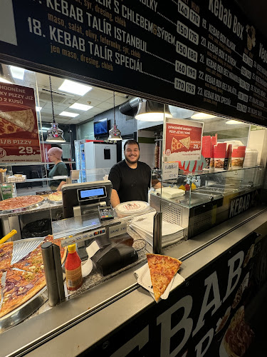 KM PIZZA & Wezo Istanbul Kebab - Kobylisy