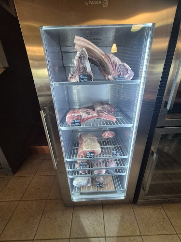 Mondi Restaurant - Gastronomie a pohostinství