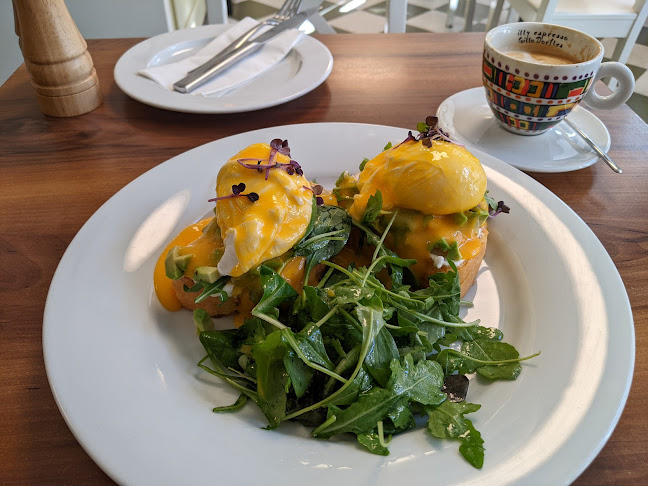 Sokolovská 222/39, 186 00 Praha 8-Karlín