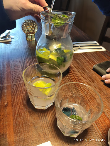 Comentarii opinii despre Zlatý Klas ASIA restaurace