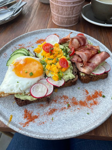 Wolkerova 136/27, 779 00 Olomouc 9