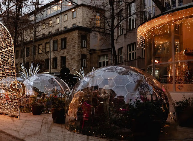 Crystal Gardens Slovanský dům - Gastronomie a pohostinství