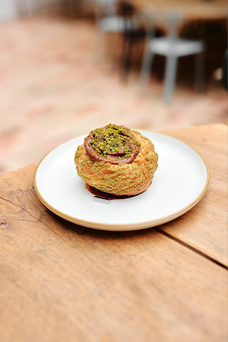 Restaurace Červený Jelen - Gastronomie a pohostinství