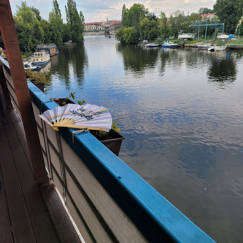 Comentarii opinii despre GayBoat Praha