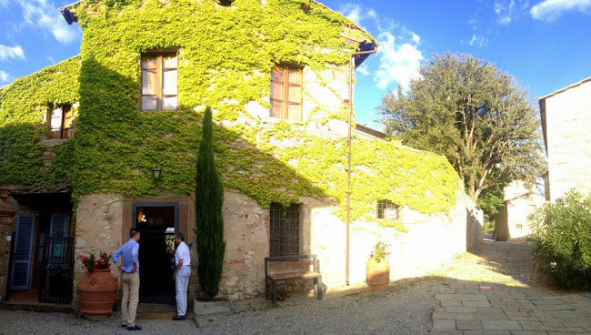 Tři zlaté růže spol. s r.o. - Vinohrady