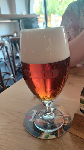 Comentarii opinii despre Pípa & Vývrtka restaurace