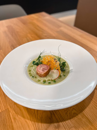 Opinii despre Čezeta restaurace în Strakonice - Gastronomie a pohostinství