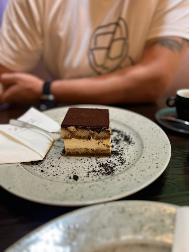 Garage Osteria, Částkova 56, 326 00 Plzeň 2-Slovany